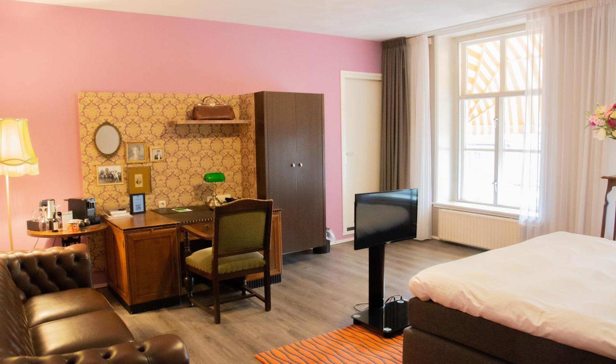 Hotel De Wereld วาเกนนิงเงน ภายนอก รูปภาพ