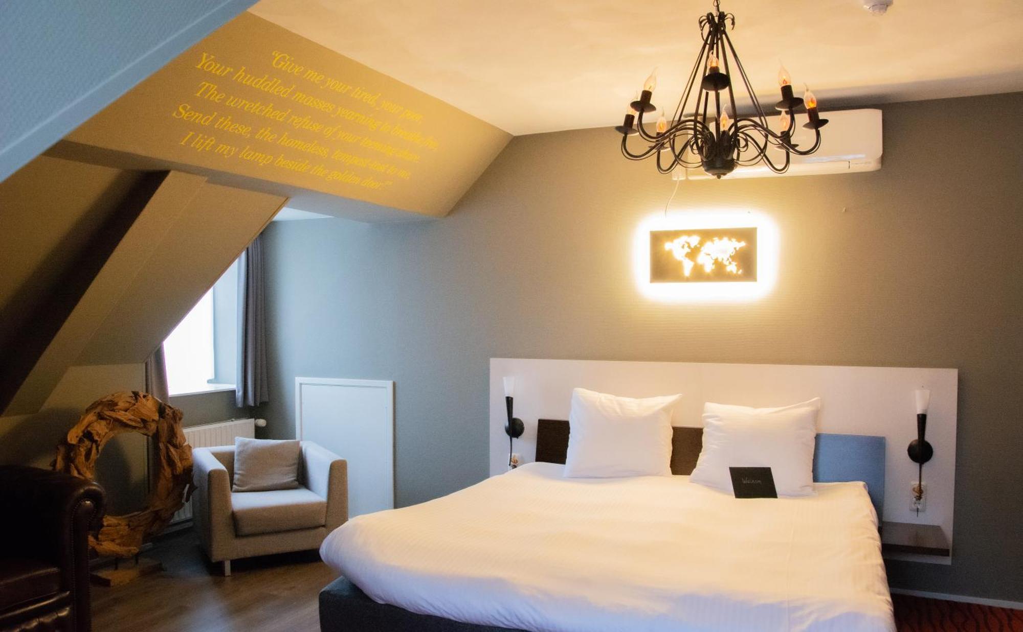 Hotel De Wereld วาเกนนิงเงน ภายนอก รูปภาพ